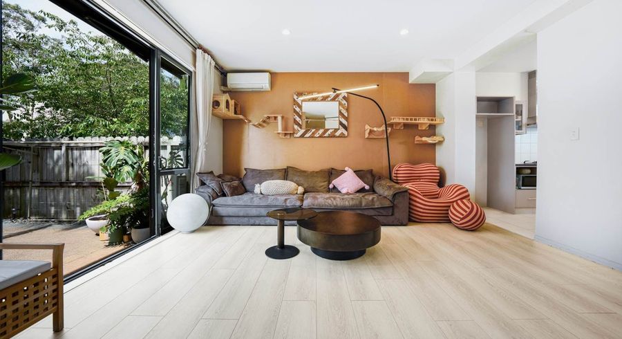  at 40/22 Northcross Drive, Oteha, North Shore City, Auckland