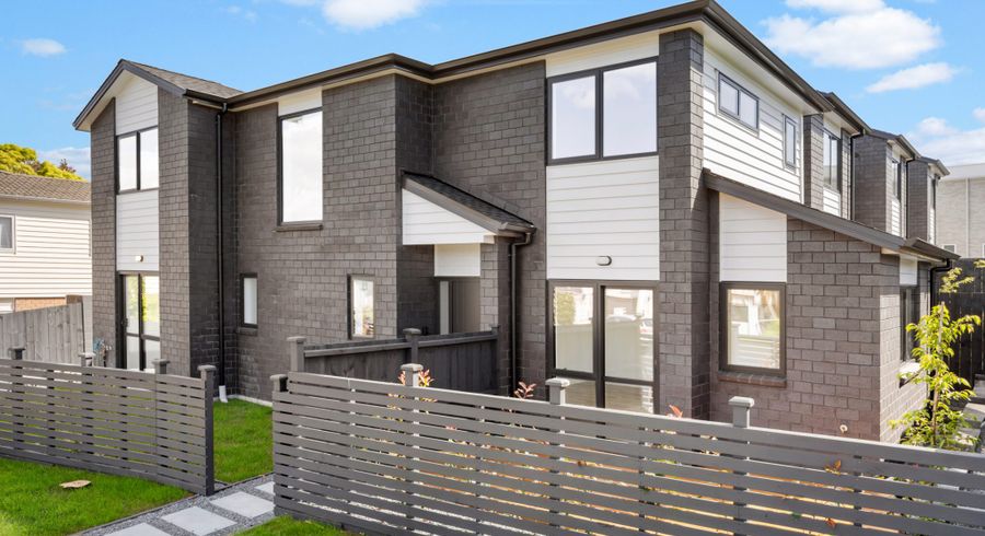  at Lot 1, 4 Kyeemagh Street, Botany Downs, Manukau City, Auckland