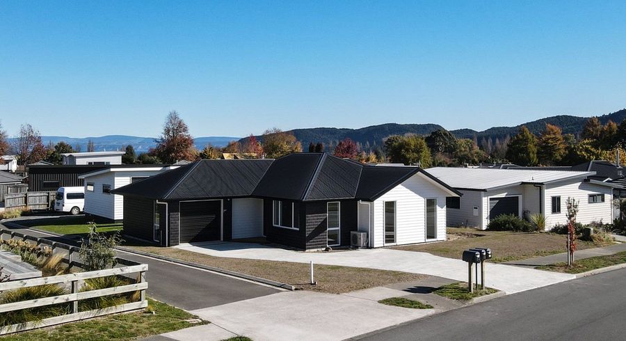  at 102 Kenrigg Road, Taupo