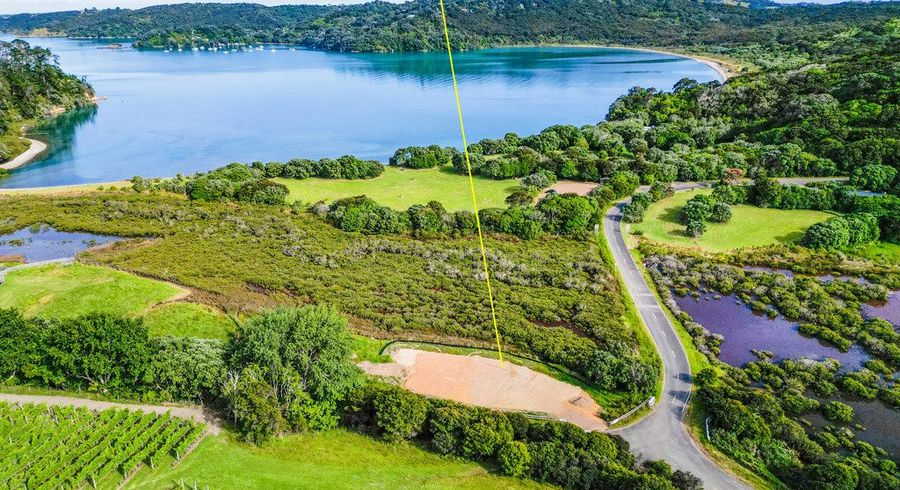  at 335 Gordons Road, Whakanewha, Waiheke Island, Auckland