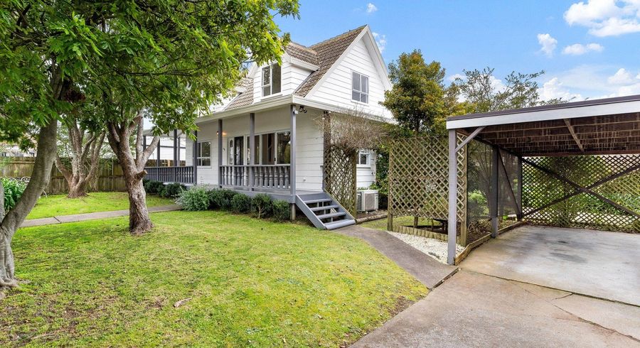  at 1/54 De Quincey Terrace, Highland Park, Manukau City, Auckland