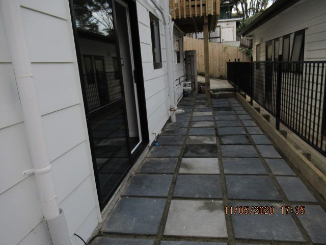  at 1/5 Fernhaven Place , Massey, Waitakere City, Auckland