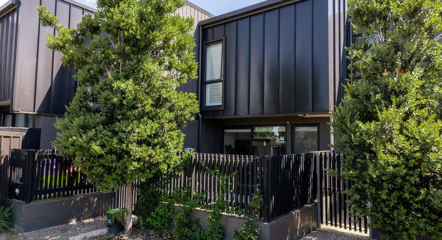  at 634B Massey Road, Mangere, Manukau City, Auckland