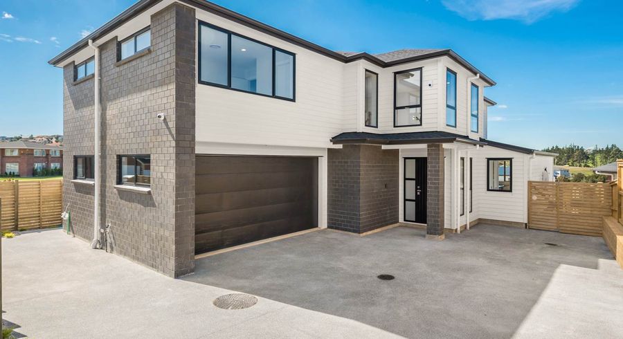  at 14 Rathmullen Place, Pinehill, Auckland