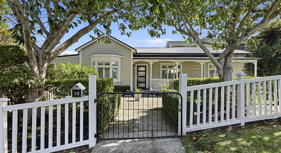  at 12 Rossiter Crescent, Lynmouth, New Plymouth, Taranaki