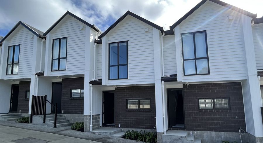  at 3/3 Fairdale Place, Birkdale, North Shore City, Auckland