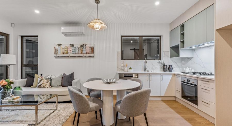  at 21 Paretao Street, Massey, Auckland