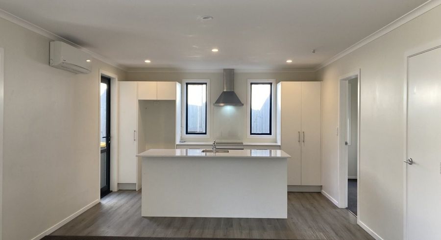  at 20 Foley Grove, Pyes Pa, Tauranga