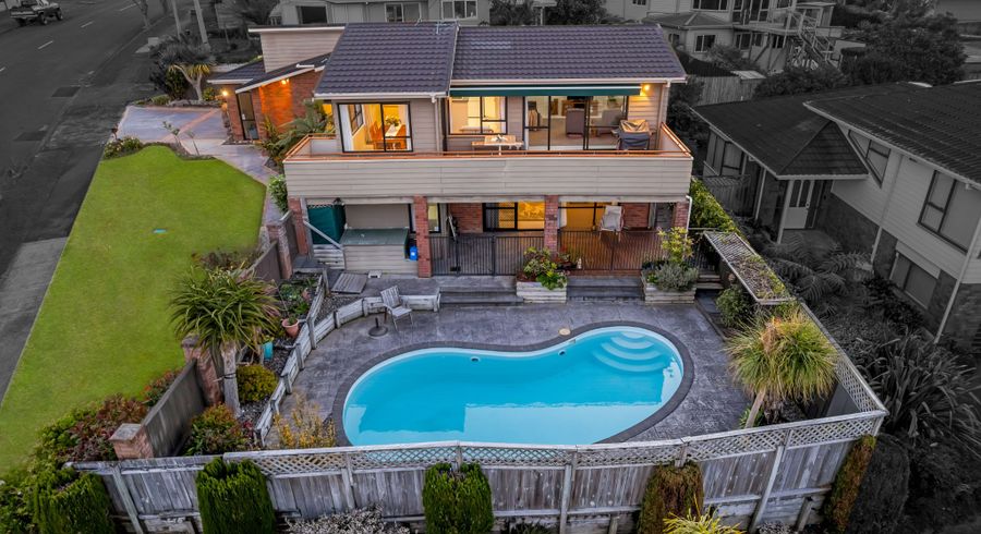  at 1/46 Westpark Drive, West Harbour, Waitakere City, Auckland