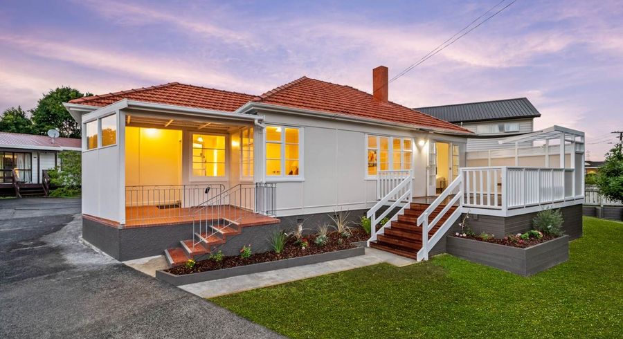  at 1/14 Howell Crescent, Mount Roskill, Auckland City, Auckland