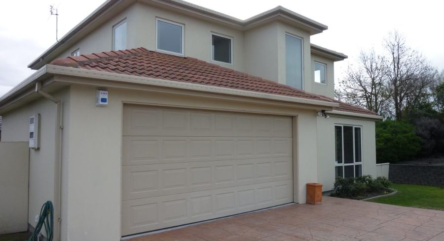  at 17 Ridgewood Place, Burwood, Christchurch City, Canterbury