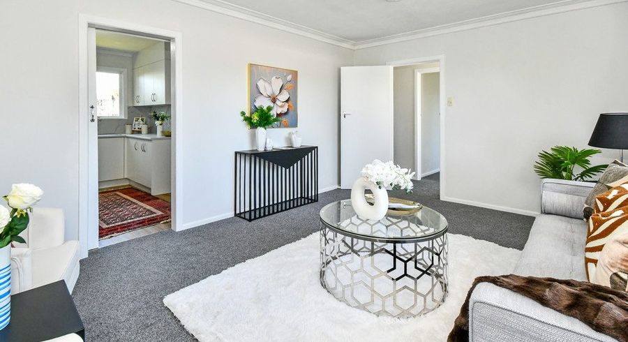  at 2/10 Mahon Place, Papatoetoe, Manukau City, Auckland