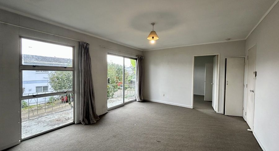  at 8/14 Arabi Street, Sandringham, Auckland