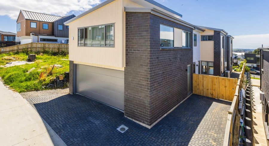  at 5 Bremner Ridge Street, Flat Bush, Auckland