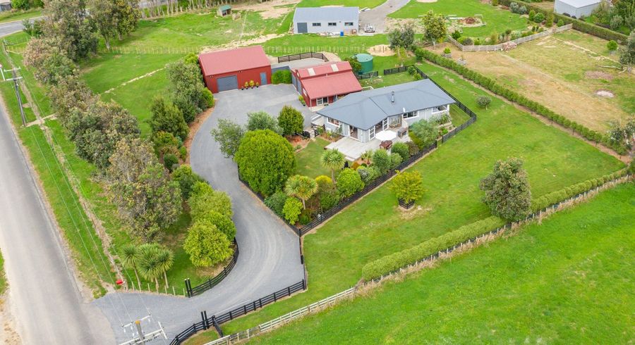  at 11 Papaitonga Lake Road, Ohau, Levin