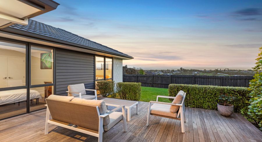 at 17 Waterside Drive, Pyes Pa, Tauranga
