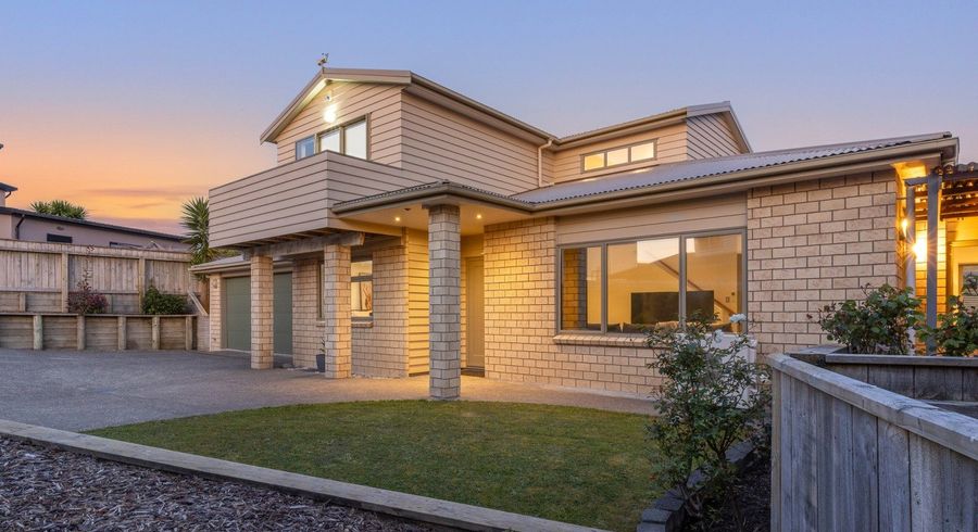  at 17 Tasman Close, Aotea, Porirua
