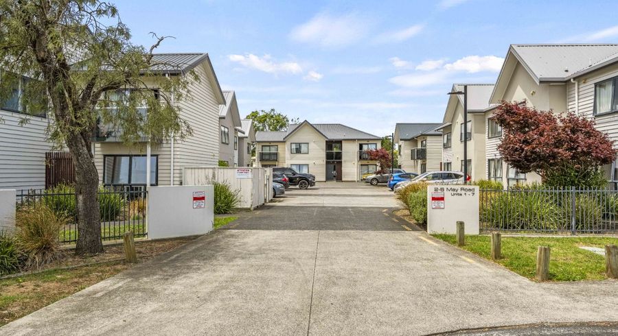  at 1/3  May Road , Mangere East, Manukau City, Auckland