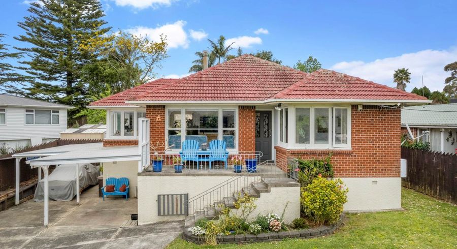  at 9 Alwyn Avenue, Te Atatu South, Auckland
