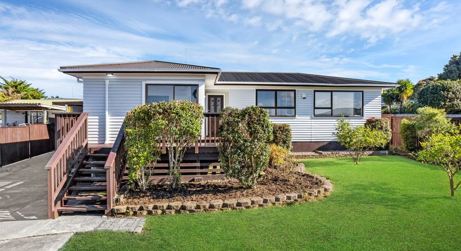  at 8 Capella Place, Manurewa, Manukau City, Auckland