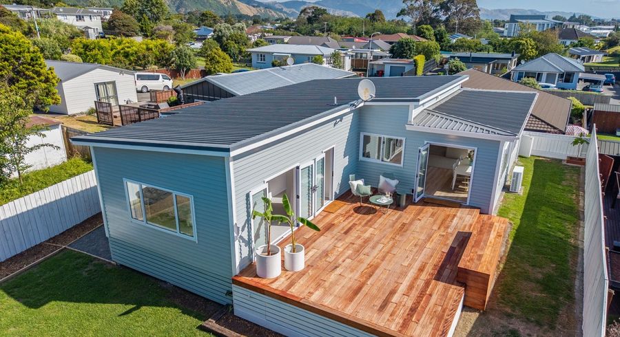  at 4a Huia Road, Raumati Beach, Kapiti Coast, Wellington