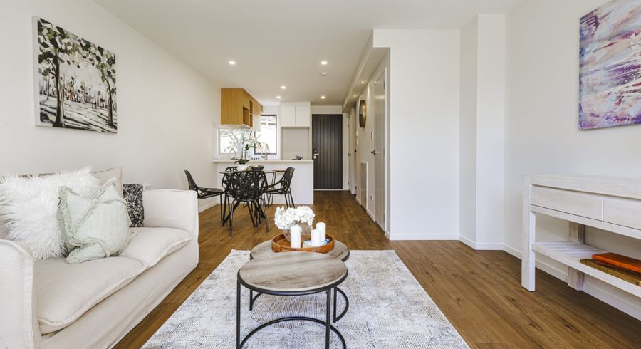  at 6/24 Seaview Road, Glenfield, Auckland