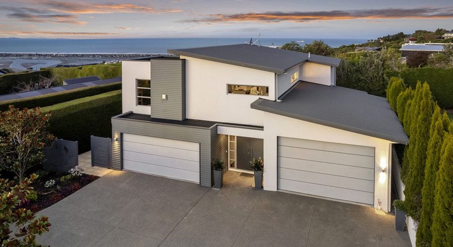  at 241 Mount Pleasant Road, Mount Pleasant, Christchurch City, Canterbury