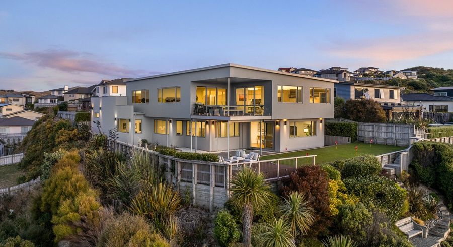  at 22 Milford Street, Aotea, Porirua, Wellington