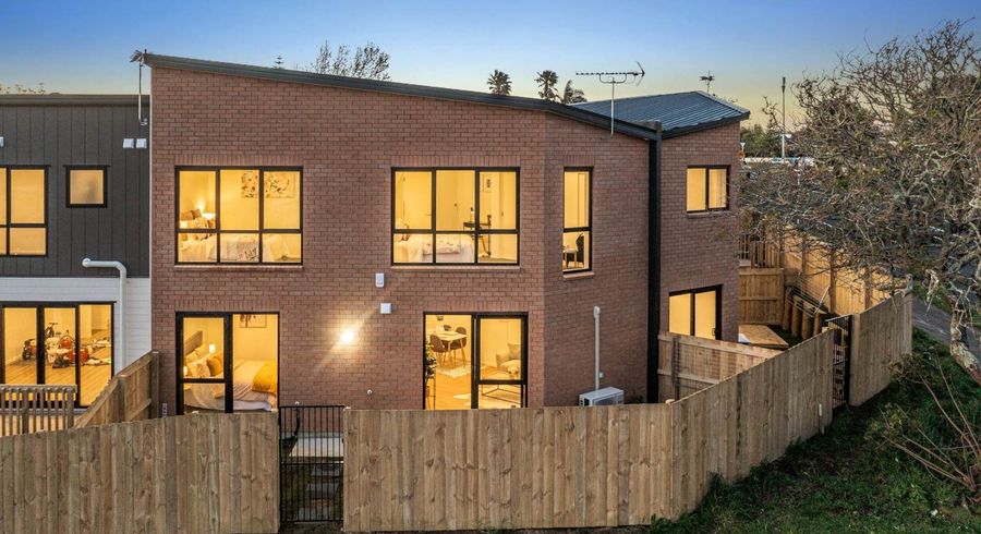  at 1b Bellville Drive, Clendon Park, Manukau City, Auckland