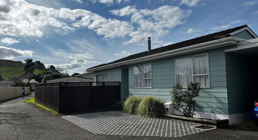  at 34A Darren Crescent, Half Moon Bay, Manukau City, Auckland