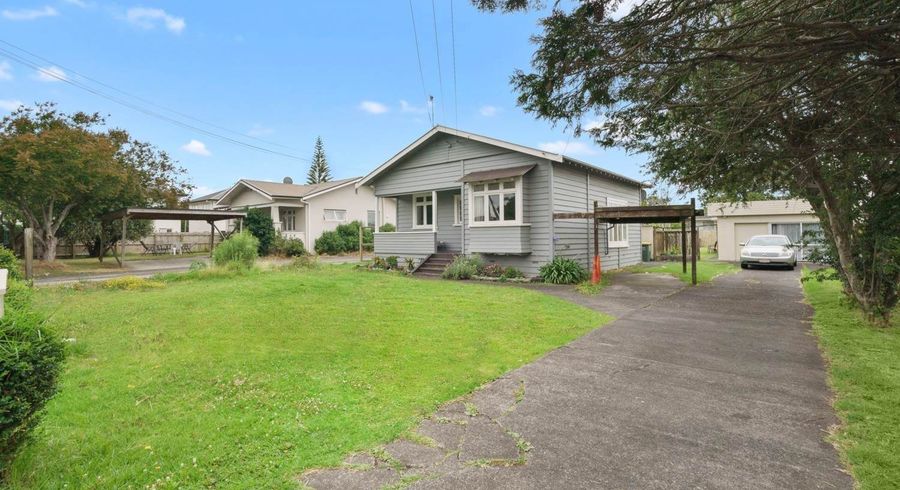  at 11 Vine Street, Mangere East, Manukau City, Auckland