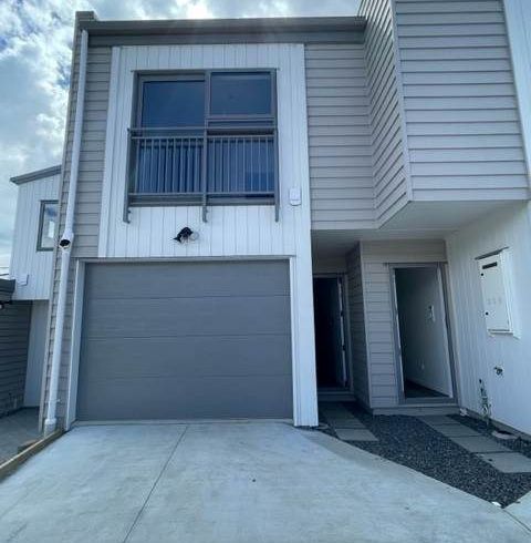  at 99D Mahia Road, Wattle Downs, Manukau City, Auckland