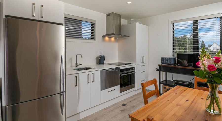  at 2/63 Taikata Road, Te Atatu Peninsula, Waitakere City, Auckland