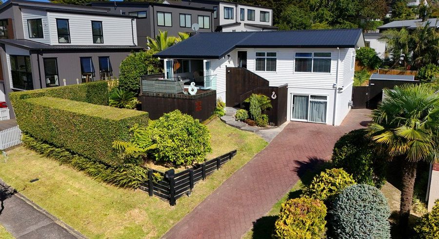  at 35 Hawkins Street, Meadowbank, Auckland