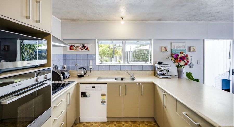  at 13 Clement Place, Greenmeadows, Napier