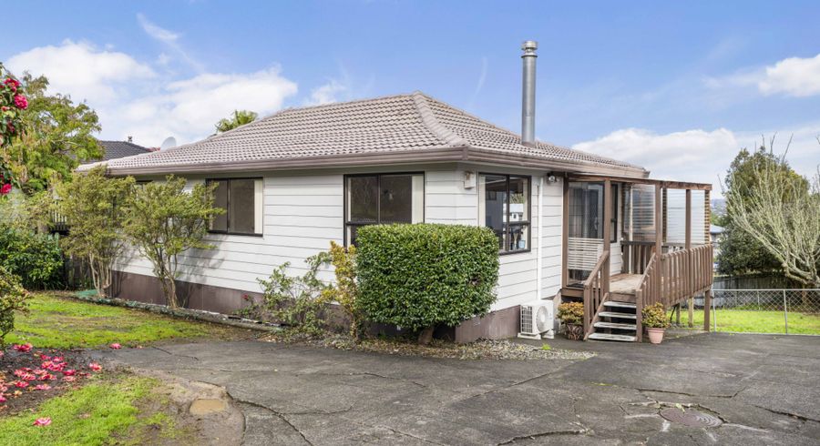 at 35 Rehia Road, Massey, Waitakere City, Auckland