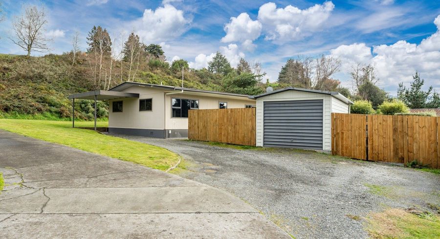  at 142 Rickit Street, Taupo