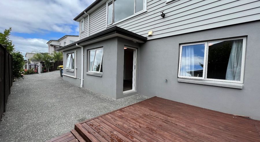  at 52 Corricvale way, Northcross, North Shore City, Auckland