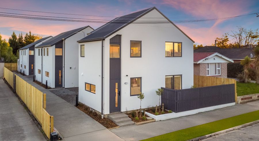  at 2/20 Shearer Avenue, Papanui, Christchurch City, Canterbury