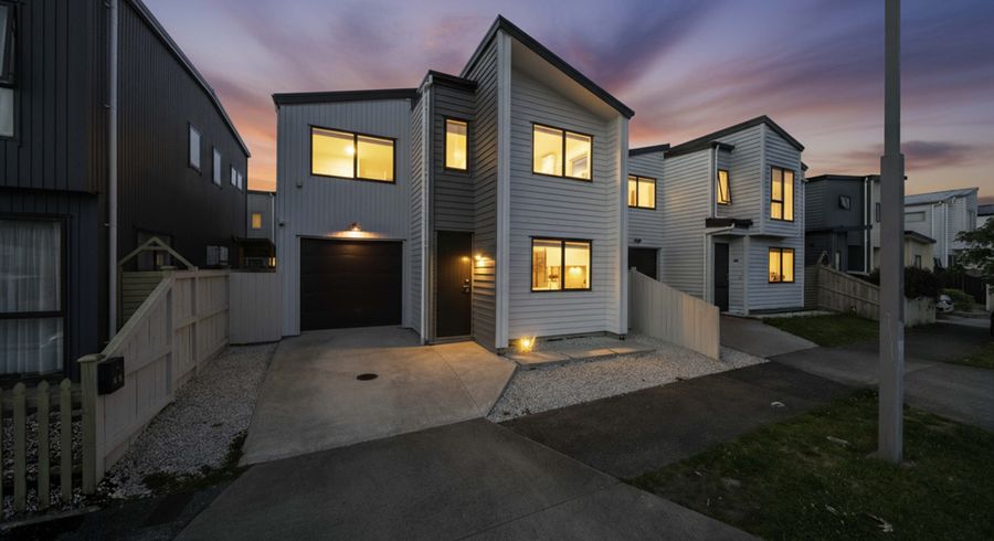  at 94 Bellbird Street, Papakura, Papakura, Auckland