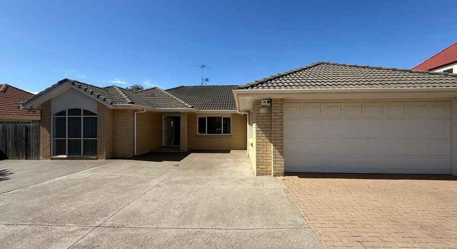  at 186 Botany Rd, Botany Downs, Manukau City, Auckland