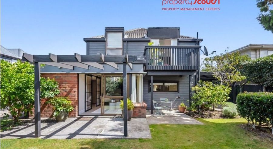 at 32 Saint Columbans Grove, Boulcott, Lower Hutt