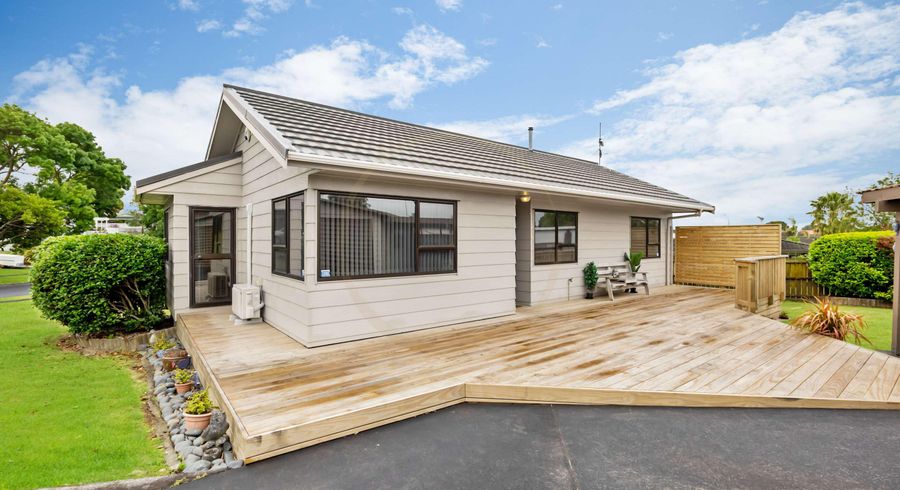  at 4 Destino Court, Conifer Grove, Takanini
