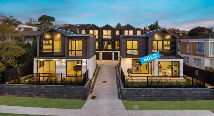  at 10B & D Prince Regent Drive, Half Moon Bay, Manukau City, Auckland