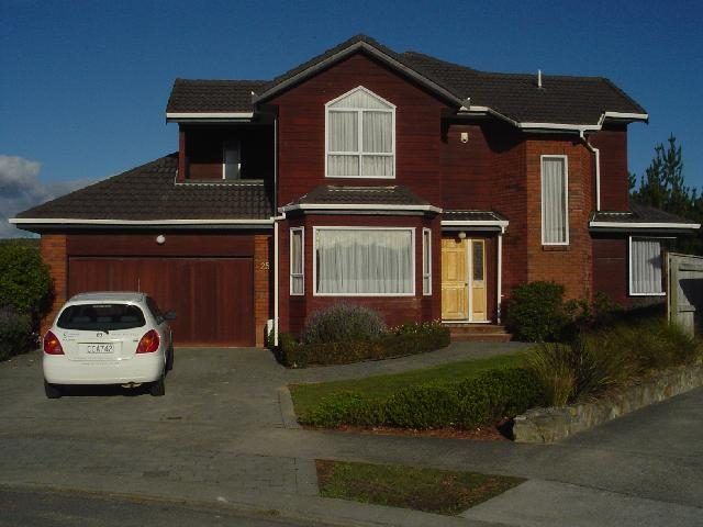  at 25 Molyneux Close, Whitby, Porirua, Wellington