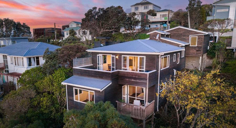  at 81 Nevay Road, Miramar, Wellington, Wellington