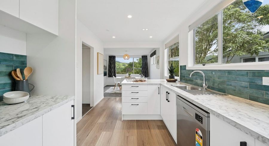  at 86 Holborn Drive, Stokes Valley, Lower Hutt, Wellington