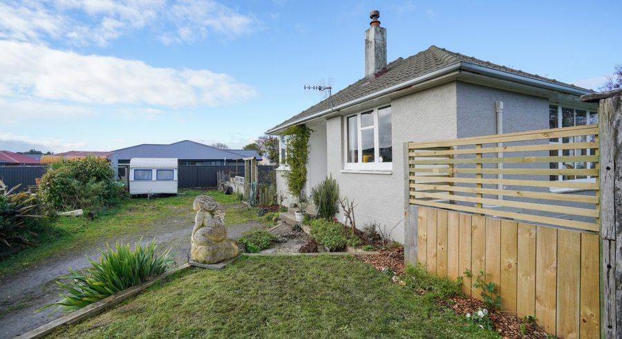  at 35 Lithgow Place East, Glengarry, Invercargill