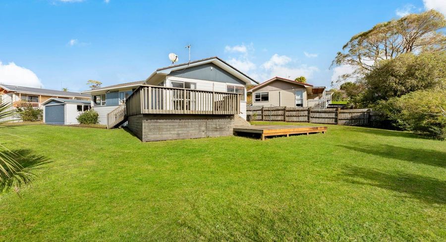  at 2 Longreach Drive, Sunnyvale, Waitakere City, Auckland
