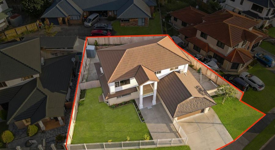  at 4 Mediterranean Way, Goodwood Heights, Auckland